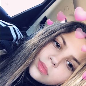 Meet your Posher, Lexi